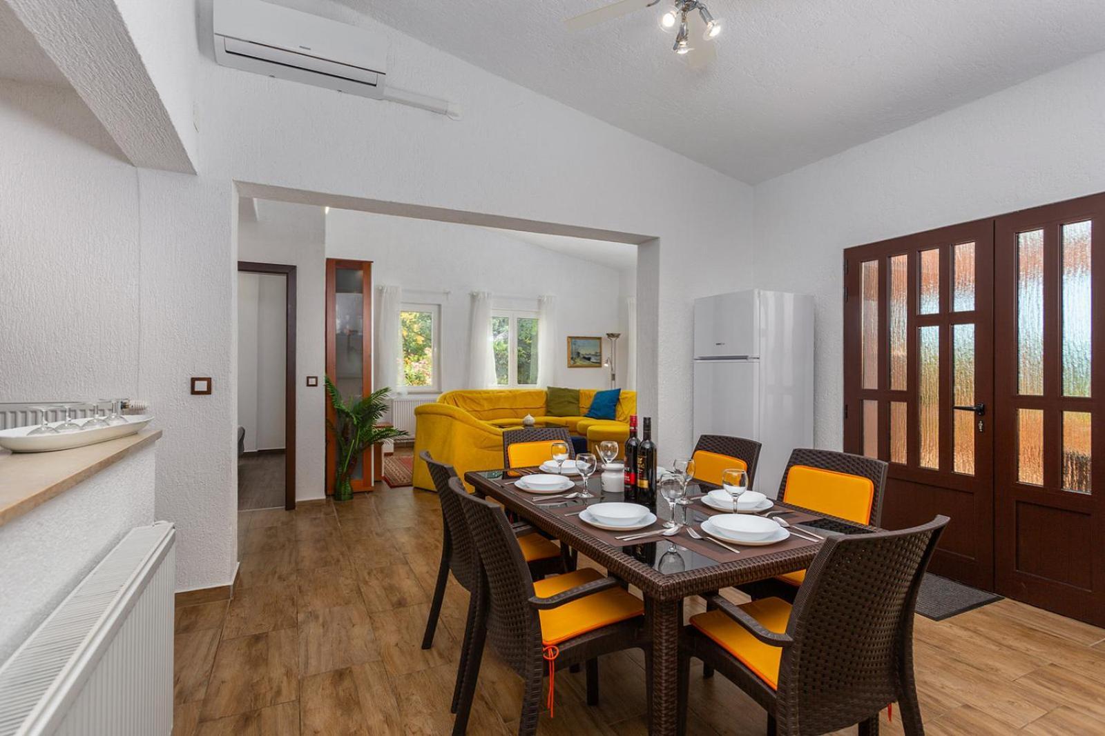 Apartments Villa Temer Pinezići المظهر الخارجي الصورة