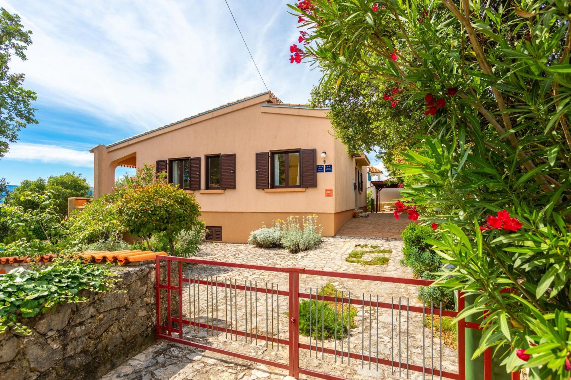 Apartments Villa Temer Pinezići المظهر الخارجي الصورة